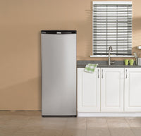 Danby Designer 8.5 Cu. Ft. Freezer – DUFM085A2BSLDD|Congélateur Danby Designer de 8,5 pi3 - DUFM085A2BSLDD|DUFM085A