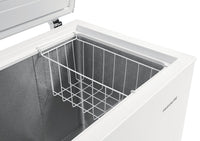 Frigidaire 5 Cu. Ft. Chest Freezer – FFFC05M2UW|Congélateur coffre Frigidaire de 5 pi3 - FFFC05M2UW|FFFC05UW