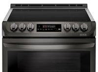 LG 6.3 Cu. Ft. Induction Front-Control Freestanding Range with ProBake Convection and EasyClean – LSE4616BD|Cuisinière à induction encastrée LG de 6,3 pi3 avec avec système ProBake ConvectionMC – LSE4616BD|LSE4616D