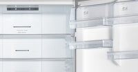 Hisense 17 Cu. Ft. Bottom-Mount Counter-Depth Refrigerator - RB17N6DWE|Réfrigérateur Hisense de 17 pi³ à congélateur inférieur - RB17N6DWE|RB17N6DW