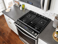 Whirlpool 5.8 Cu. Ft. Slide-In Gas Range with EZ-2-Lift™ Hinged Grates - WEG745H0FS|Cuisinière encastrable au gaz Whirlpool de 5.8 pi3 - WEG745H0FS|WEG745HS