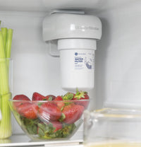 GE 24.9 Cu. Ft. Bottom-Mount Refrigerator – GDE25ESKSS|Réfrigérateur GE de 24,9 pi³ à congélateur inférieur – GDE25ESKSS|GDE25ESS