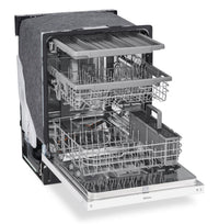 LG 24" Front Control Built-In Dishwasher with QuadWash® - LDFN4542W | Lave-vaisselle encastré LG de 24 po avec commandes à l’avant et technologie QuadWashMD – LDFN4542W | LDFN454W