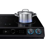 Samsung 6.3 Cu. Ft. Front-Control Induction Range - NE63T8911SG/AC | Cuisinière Samsung de 6,3 pi³ à induction avec commandes à l’avant – NE63T8911SG/AC | NE63T89G