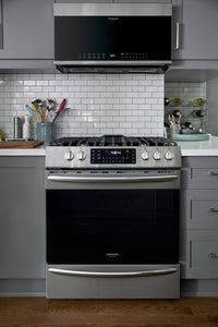 Frigidaire Gallery 1.9 Cu. Ft. Over-The-Range Microwave - FGBM19WNV | Four à micro-ondes à hotte intégrée Frigidaire Gallery de 1,9 pi3 - FGBM19WNV | FGBM19VF
