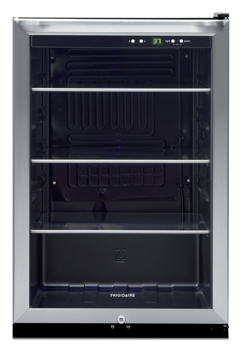 Frigidaire 4.6 Cu. Ft. Beverage Center - FFBC4622QS | Refroidisseur à boissons Frigidaire de 4,6 pi³ - FFBC4622QS | FFBC462S