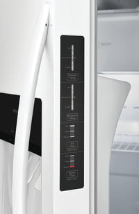 Frigidaire 22.3 Cu. Ft. Side-by-Side Refrigerator - FRSS2323AW | Réfrigérateur Frigidaire de 22,3 pi³ à compartiments juxtaposés - FRSS2323AW | FRSS232W